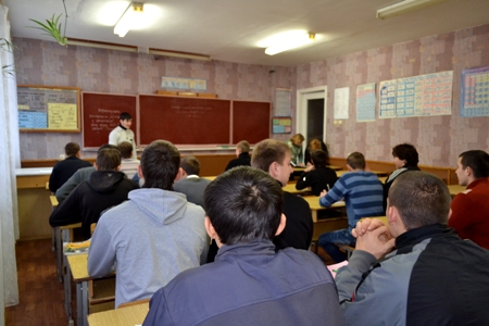Для здійснення загальноосвітньої підготовки у навчальному закладі у відповідності з сучасними педагогічними та естетичними вимогами створено 20 навчальних кабінетів