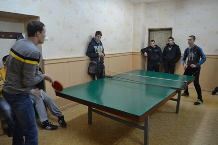 До послуг учнів спортивний зал
