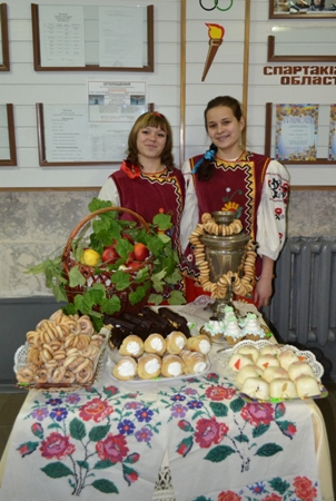 Фото 8. Кухар