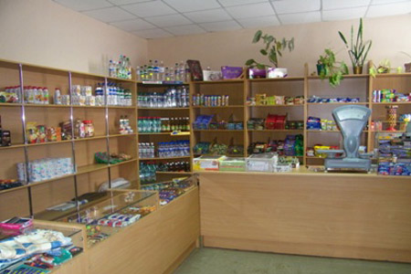 майстерні та лабораторії, в яких проходе виробниче навчання та уроки теоретичної підготовки